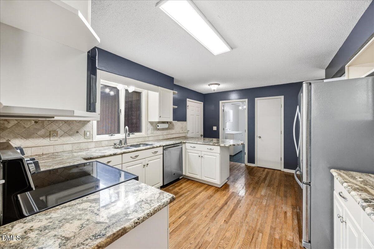 17-2A1A4807 - 5004 Cardinal Circle, Sanford, NC 27332