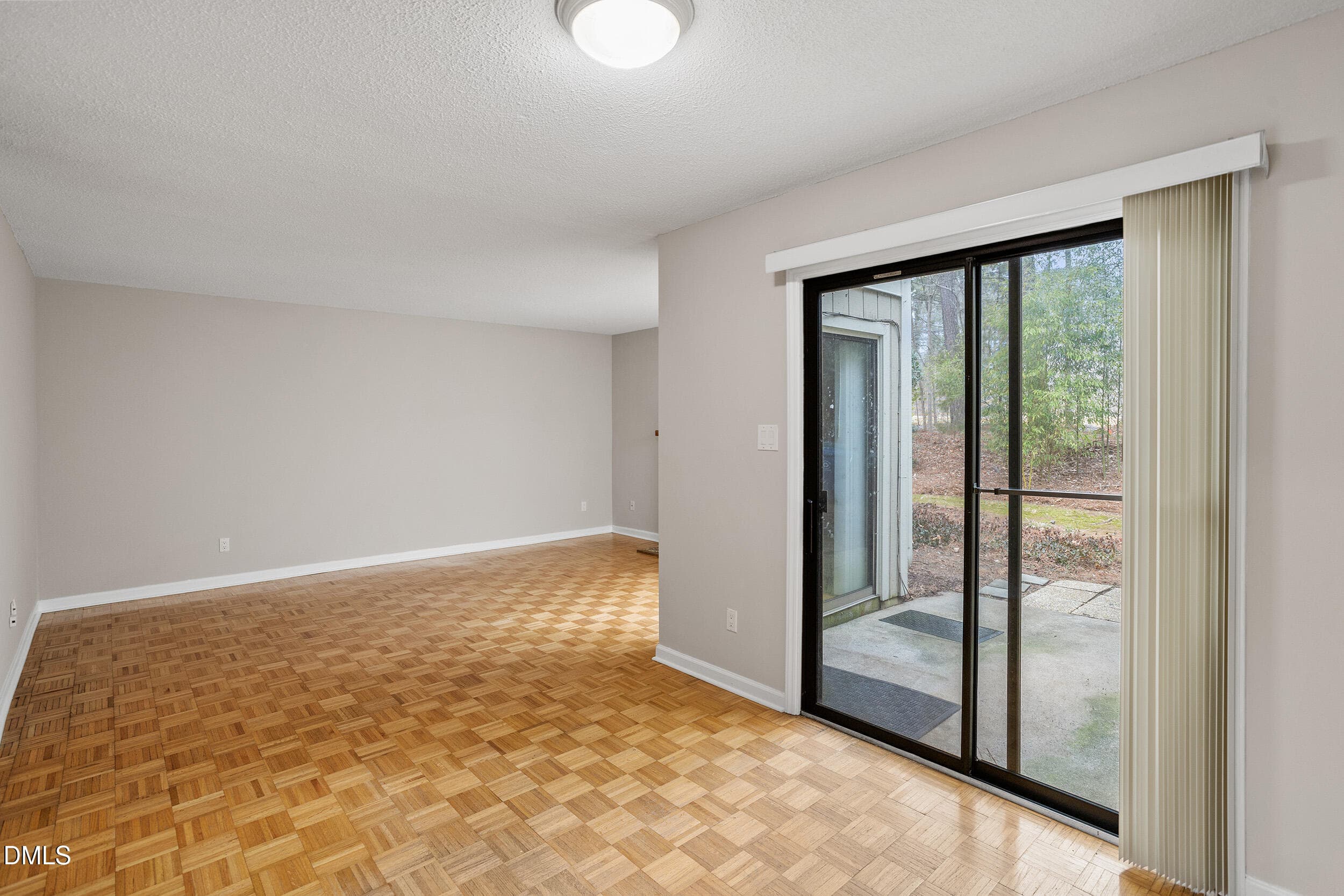 20-4101 Five Oaks Dr 38 [2814288]_20 - 4101 Five Oaks Drive Unit 38, Durham, NC 27707, Durham
