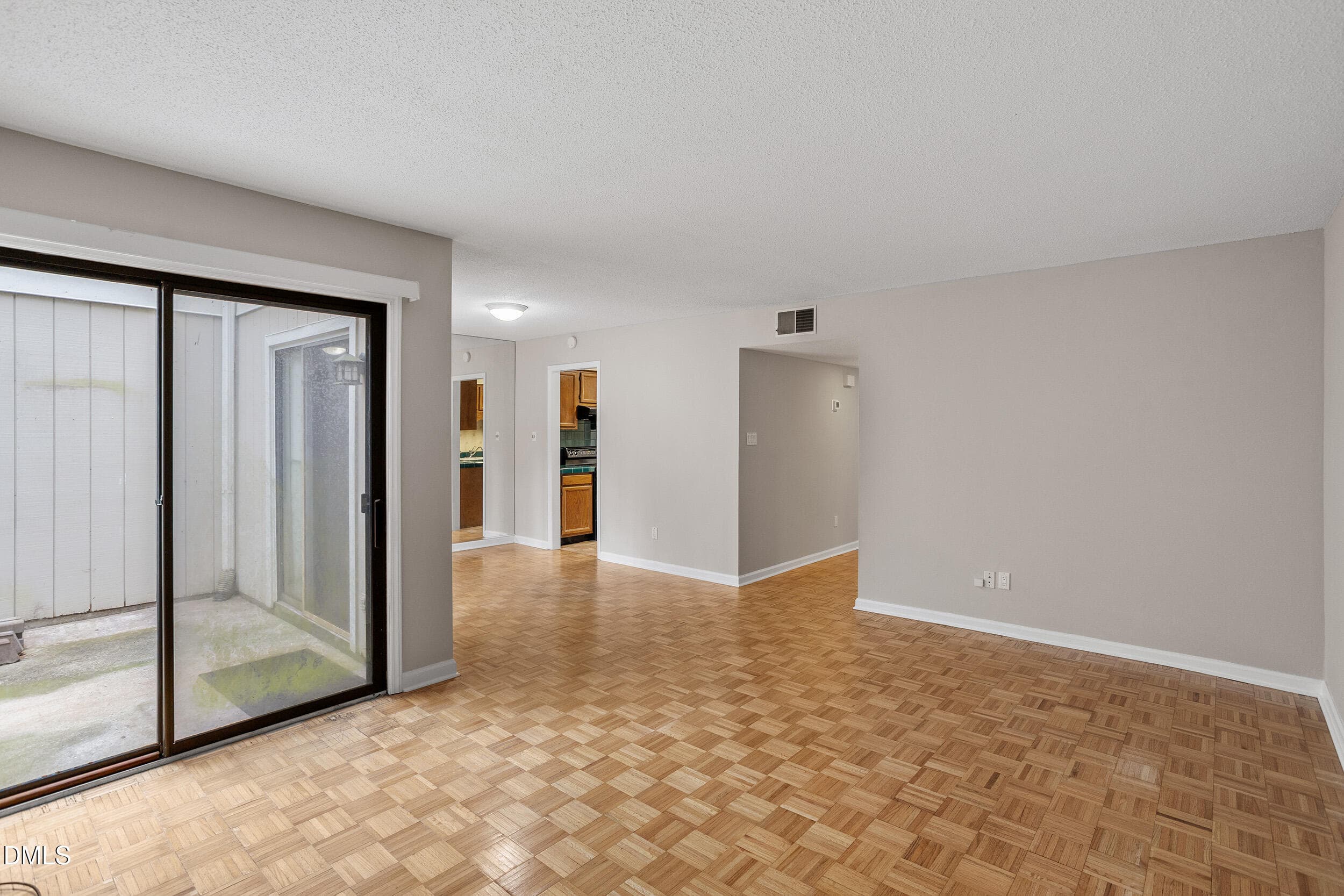 23-4101 Five Oaks Dr 38 [2814288]_23 - 4101 Five Oaks Drive Unit 38, Durham, NC 27707, Durham