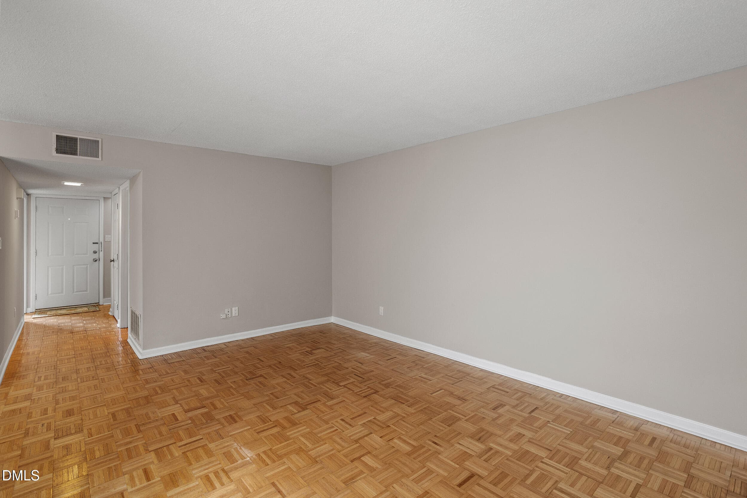 24-4101 Five Oaks Dr 38 [2814288]_24 - 4101 Five Oaks Drive Unit 38, Durham, NC 27707, Durham