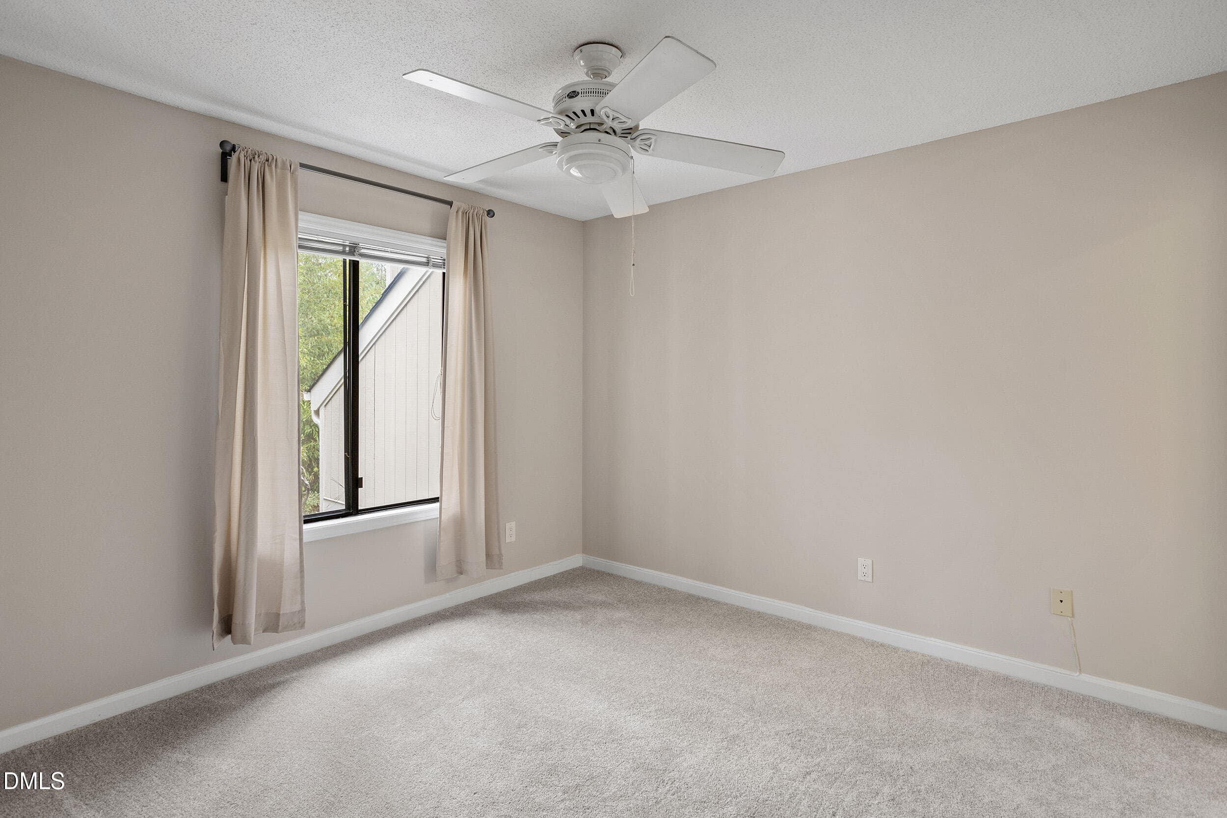 31-4101 Five Oaks Dr 38 [2814288]_31 - 4101 Five Oaks Drive Unit 38, Durham, NC 27707, Durham