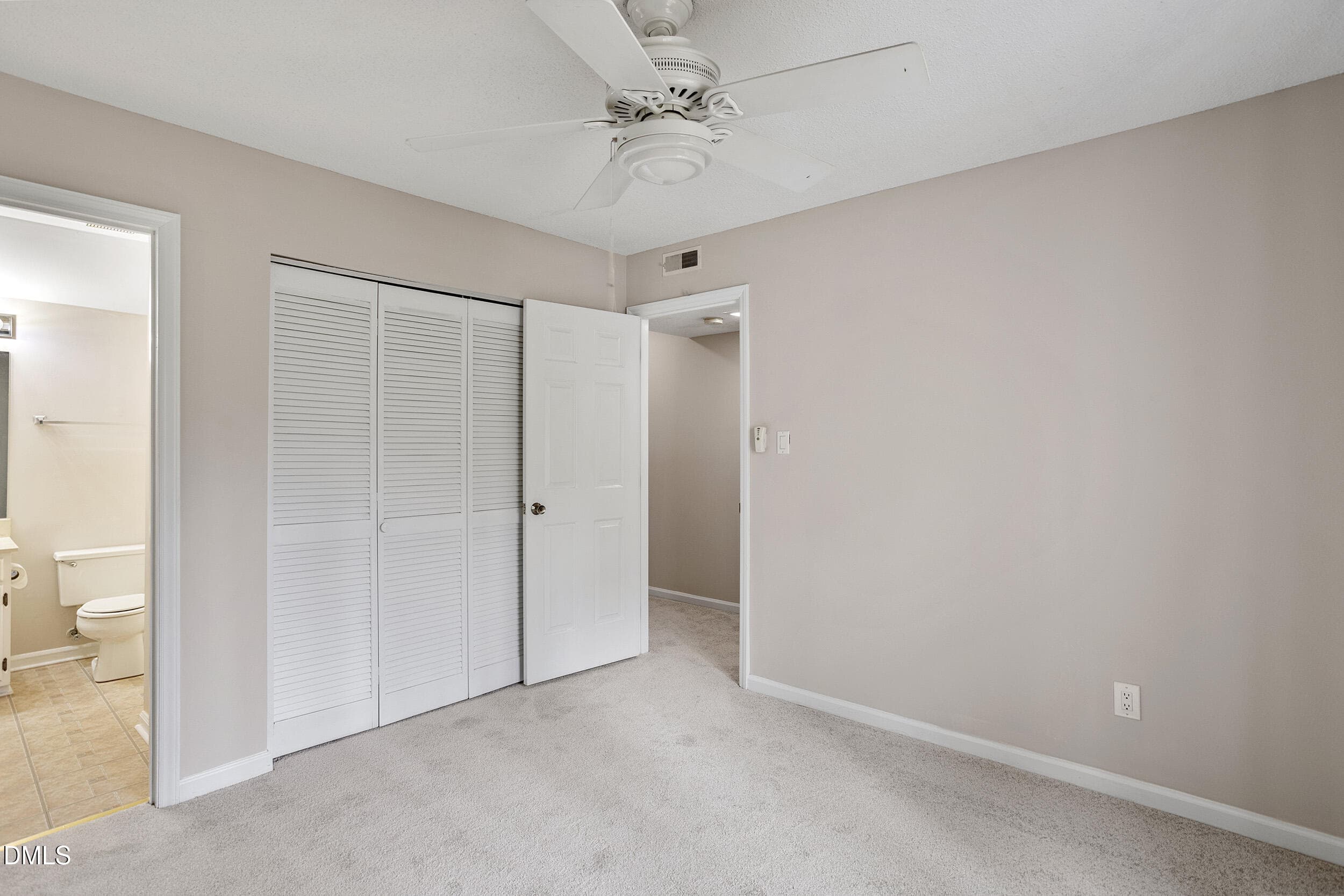 32-4101 Five Oaks Dr 38 [2814288]_32 - 4101 Five Oaks Drive Unit 38, Durham, NC 27707, Durham