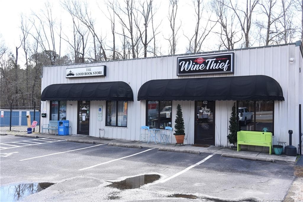 432 E Cornelius Harnett Boulevard E 1 and 2, Lillington, NC 27546