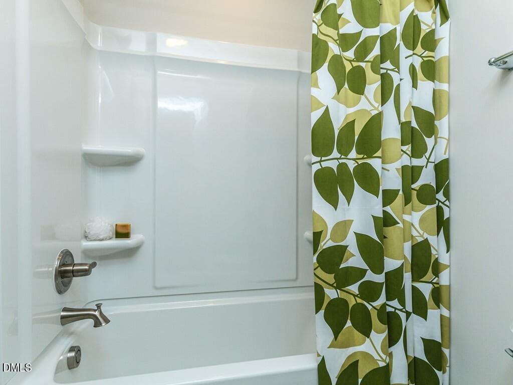 025_Bathroom - 2243 Great Smoky Place, Lillington, NC 27546