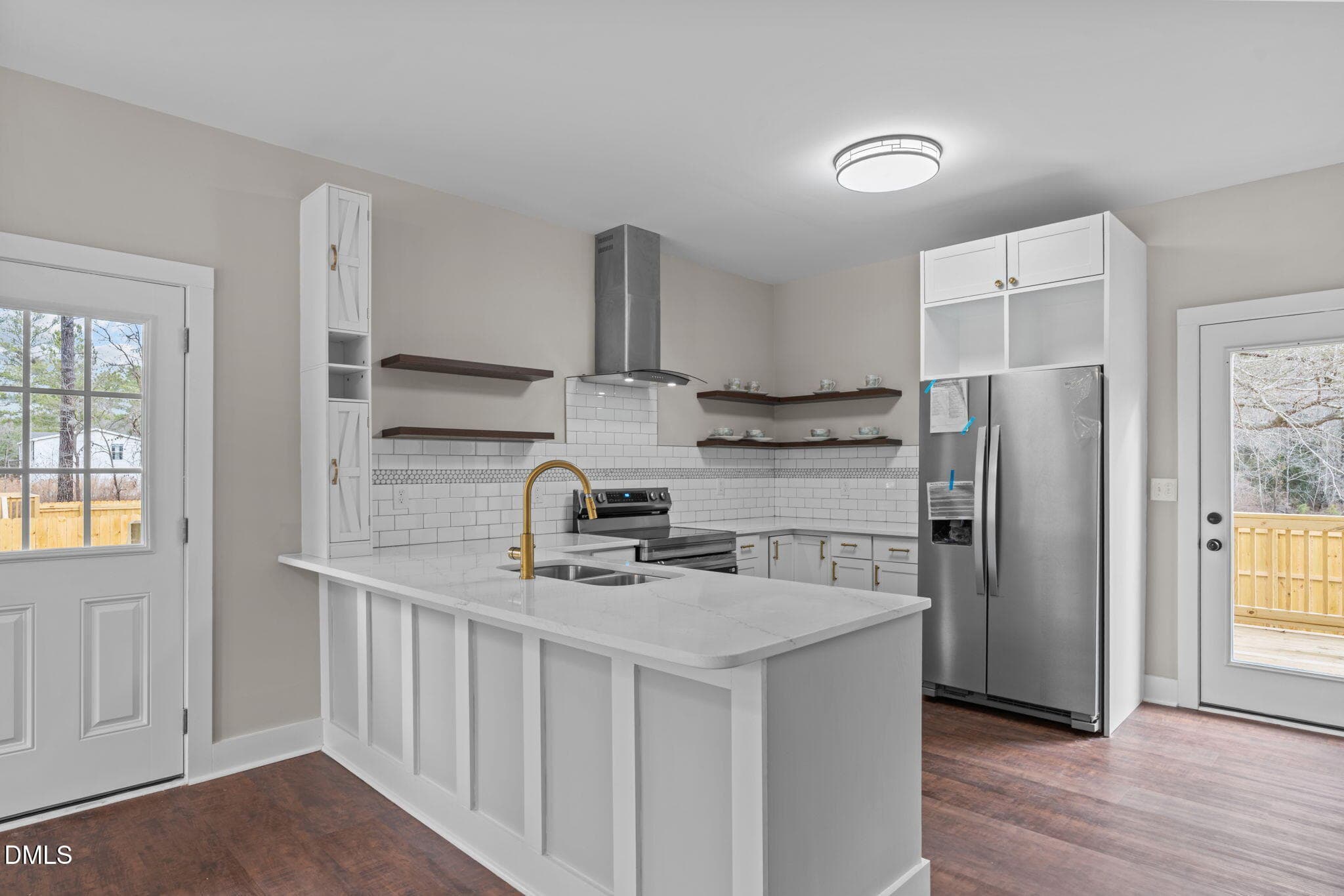 Kitchen w/Quartz Counters - 151 Creek Bend Drive, Vass, NC 28394