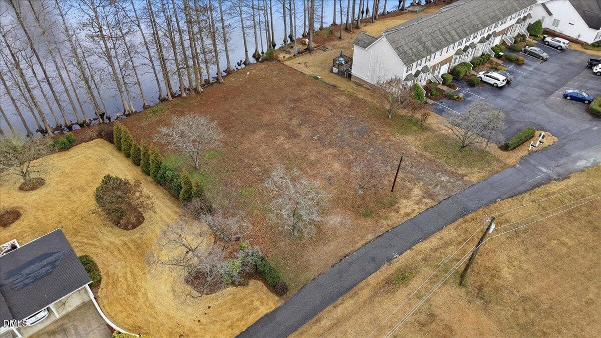 13-1100 S Lakeside Dr-13 - 1100 S Lakeside Drive, Four Oaks, NC 27524