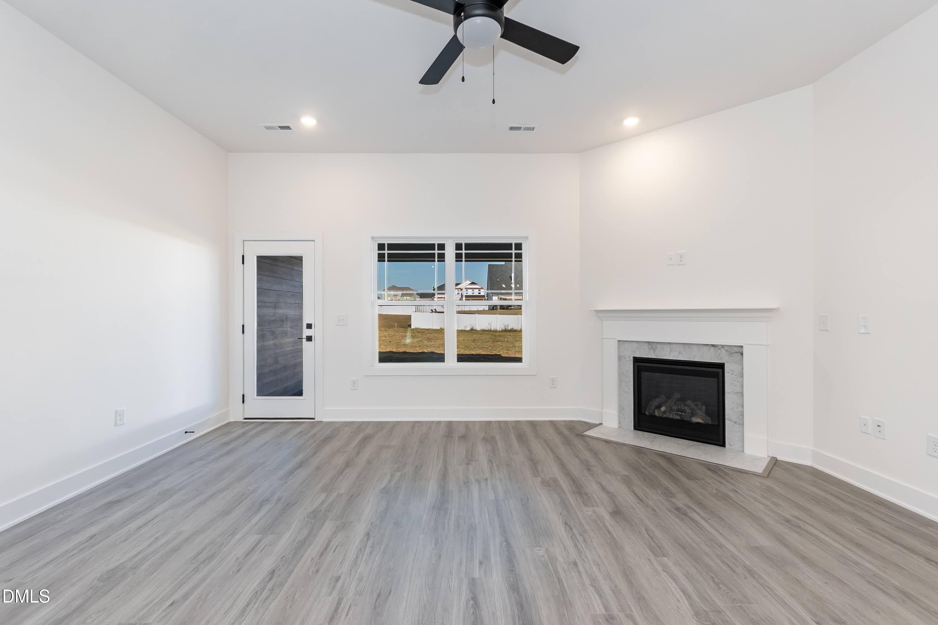 Living 02 - 122 Galway Road, Lillington, NC 27546