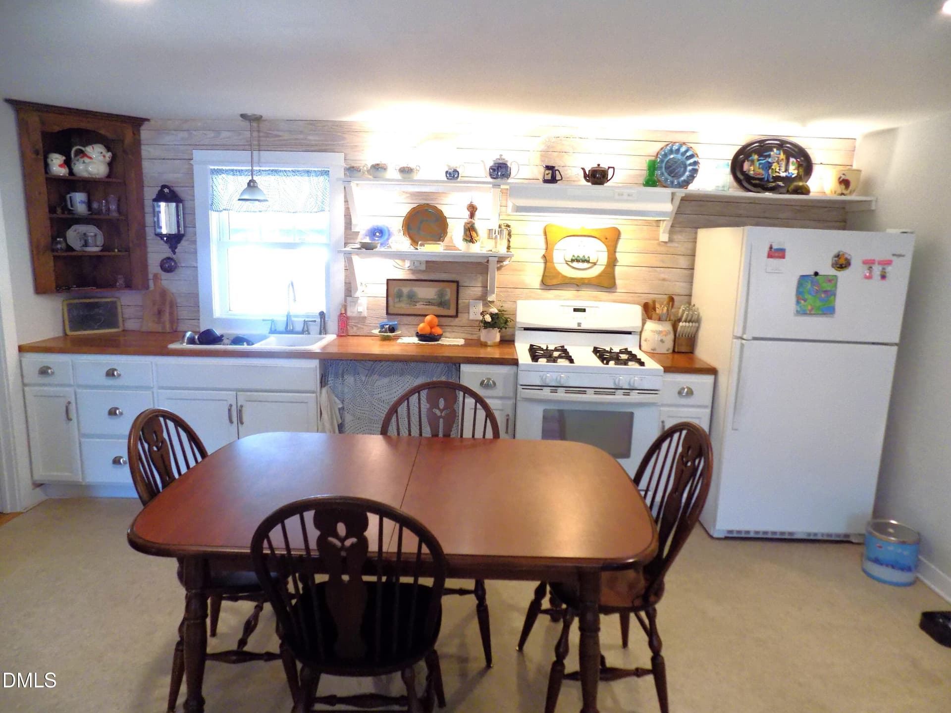 f41 - 15 Full Circle, Spring Hope, NC 27882
