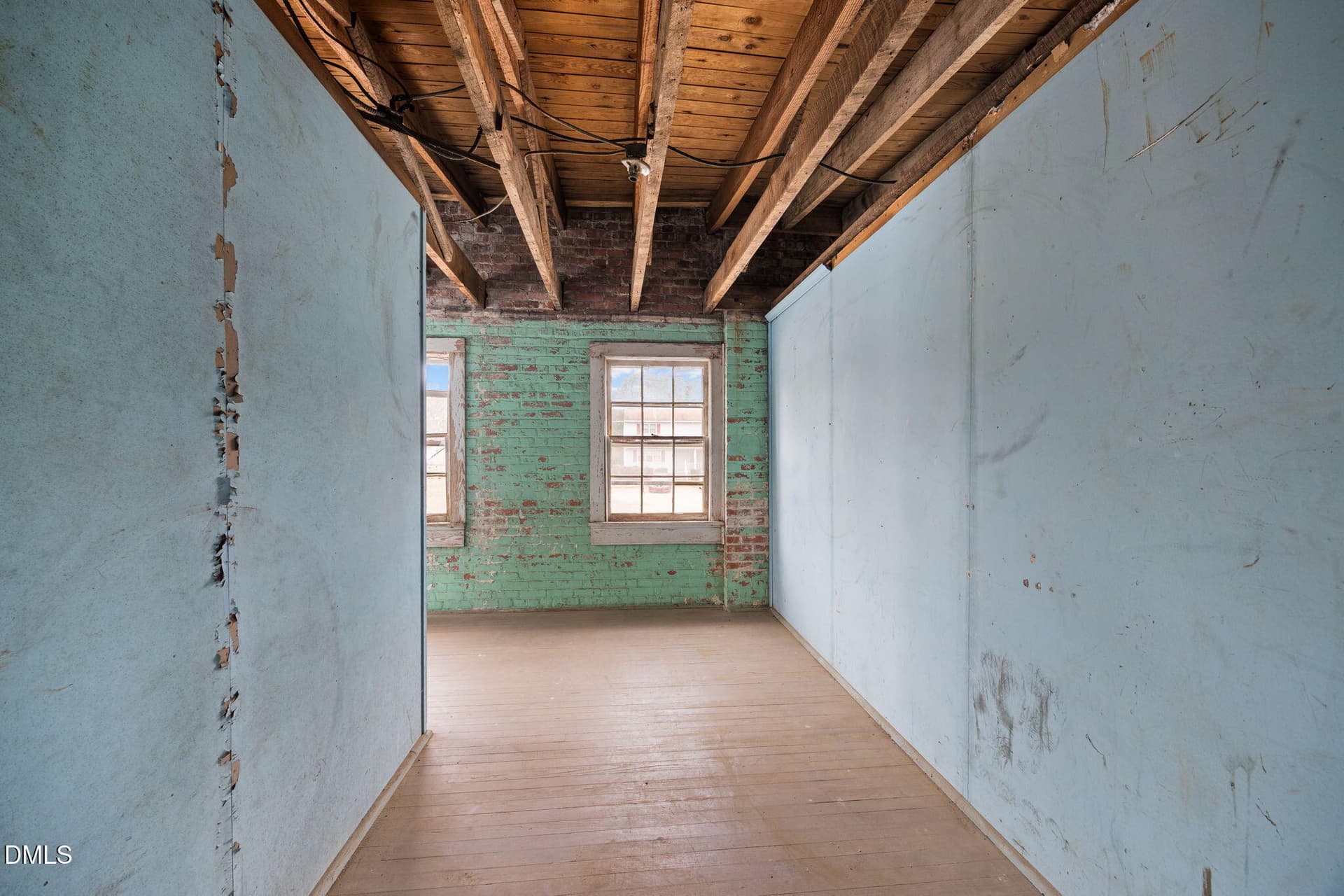 Upstairs - Mixed Use, Oxford