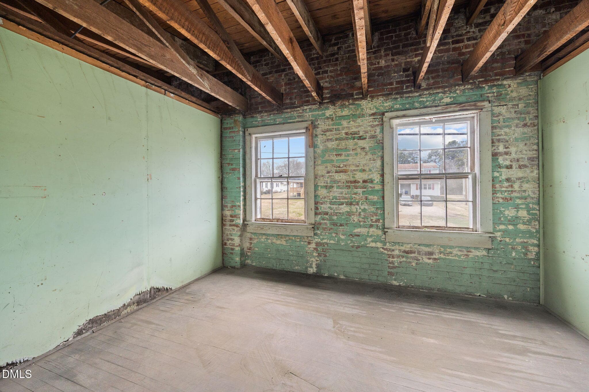 29-web-or-mls-IMG_4865 - Mixed Use, Oxford
