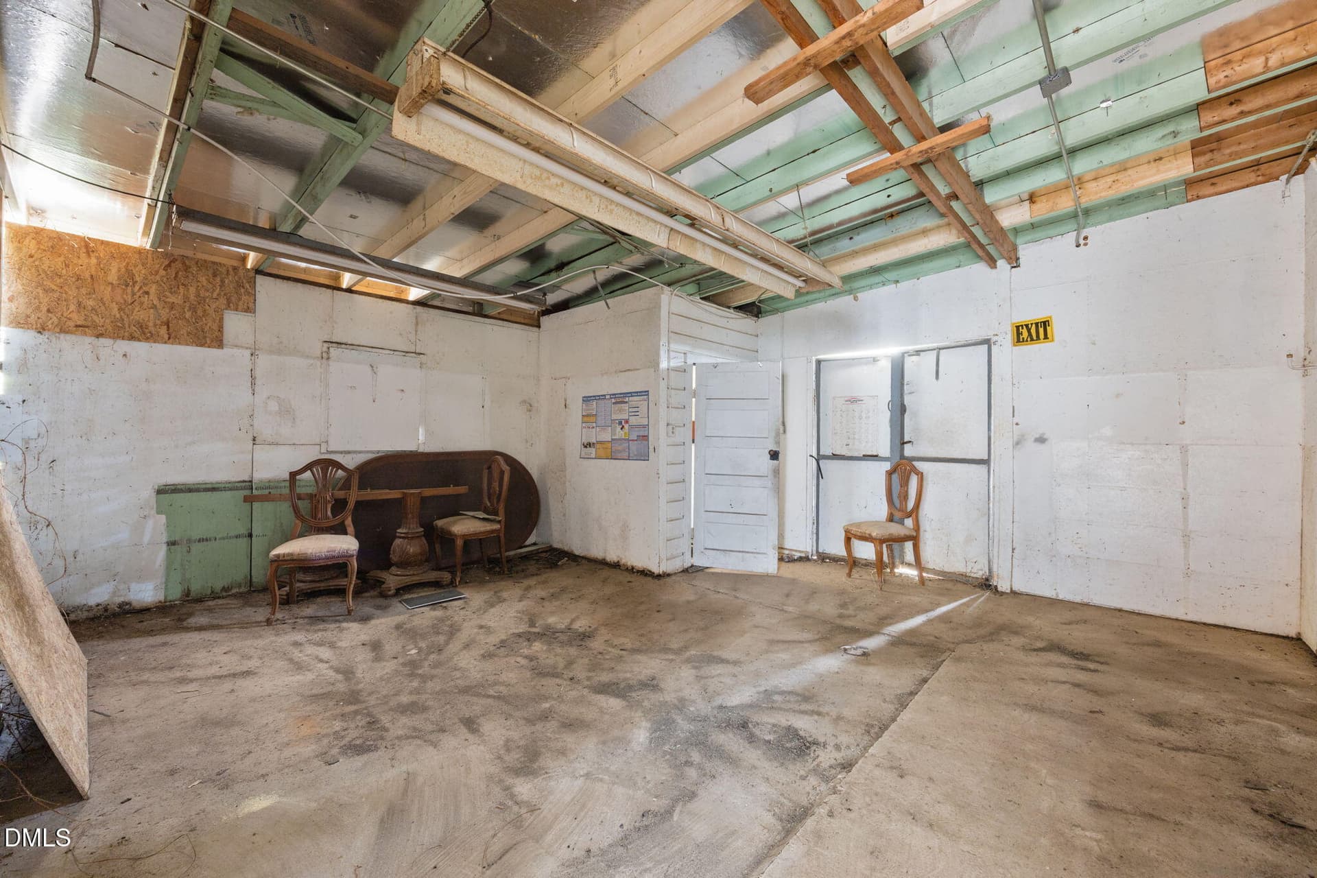 21-web-or-mls-IMG_4838 - Mixed Use, Oxford