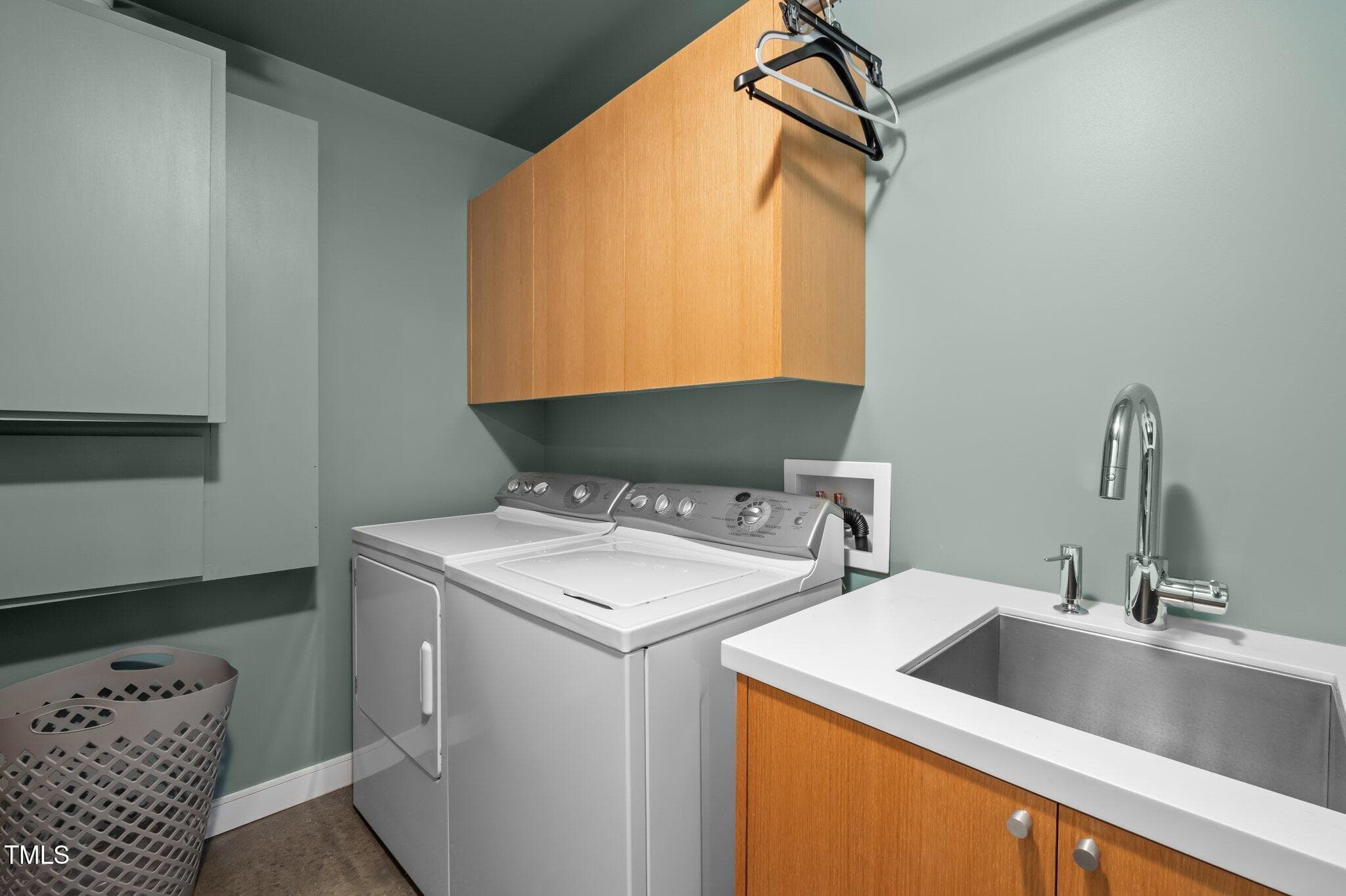 LOWER LEVEL LAUNDRY ROOM - 343 Lakewood Pointe Drive, Roxboro, NC 27574