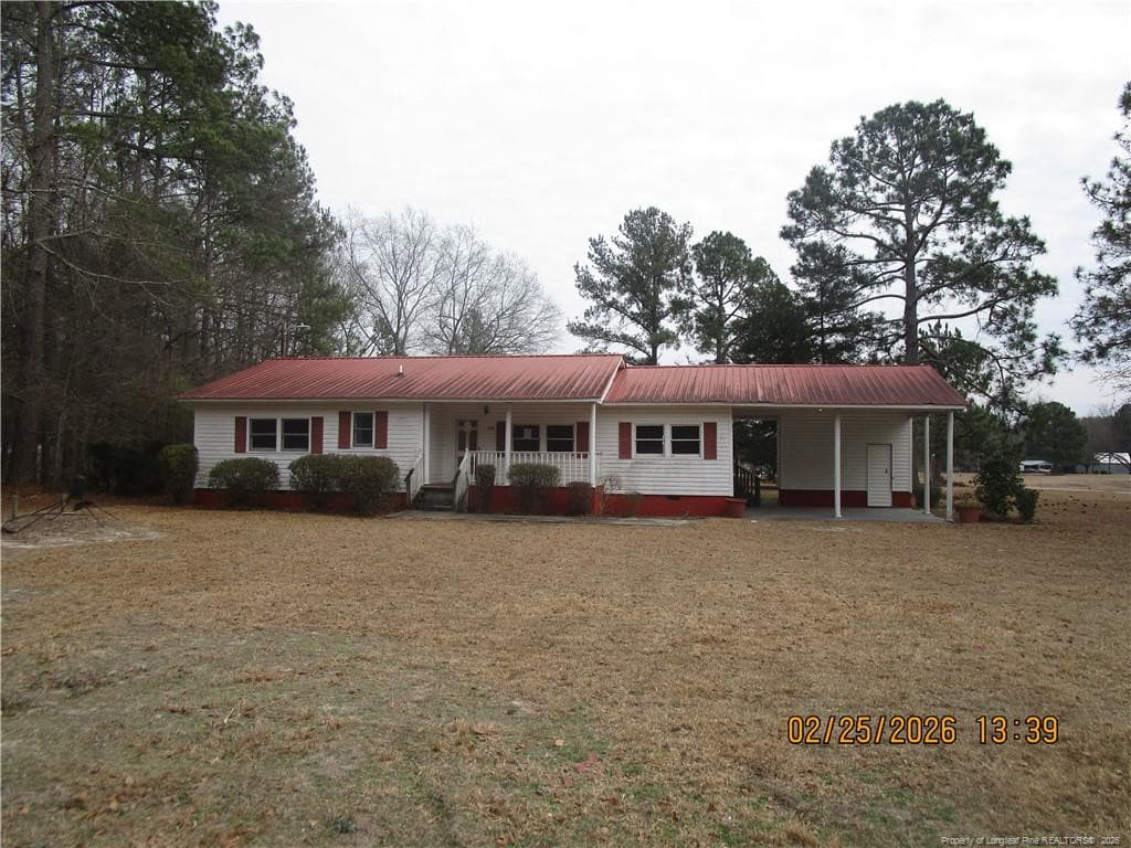 256 Chesters Road, Roseboro, NC 28382