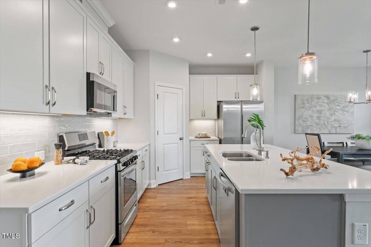 15-1003 Canary Pepper Dr [2327872]_15 - 1003 Canary Pepper Drive, Durham, NC 27713, Durham