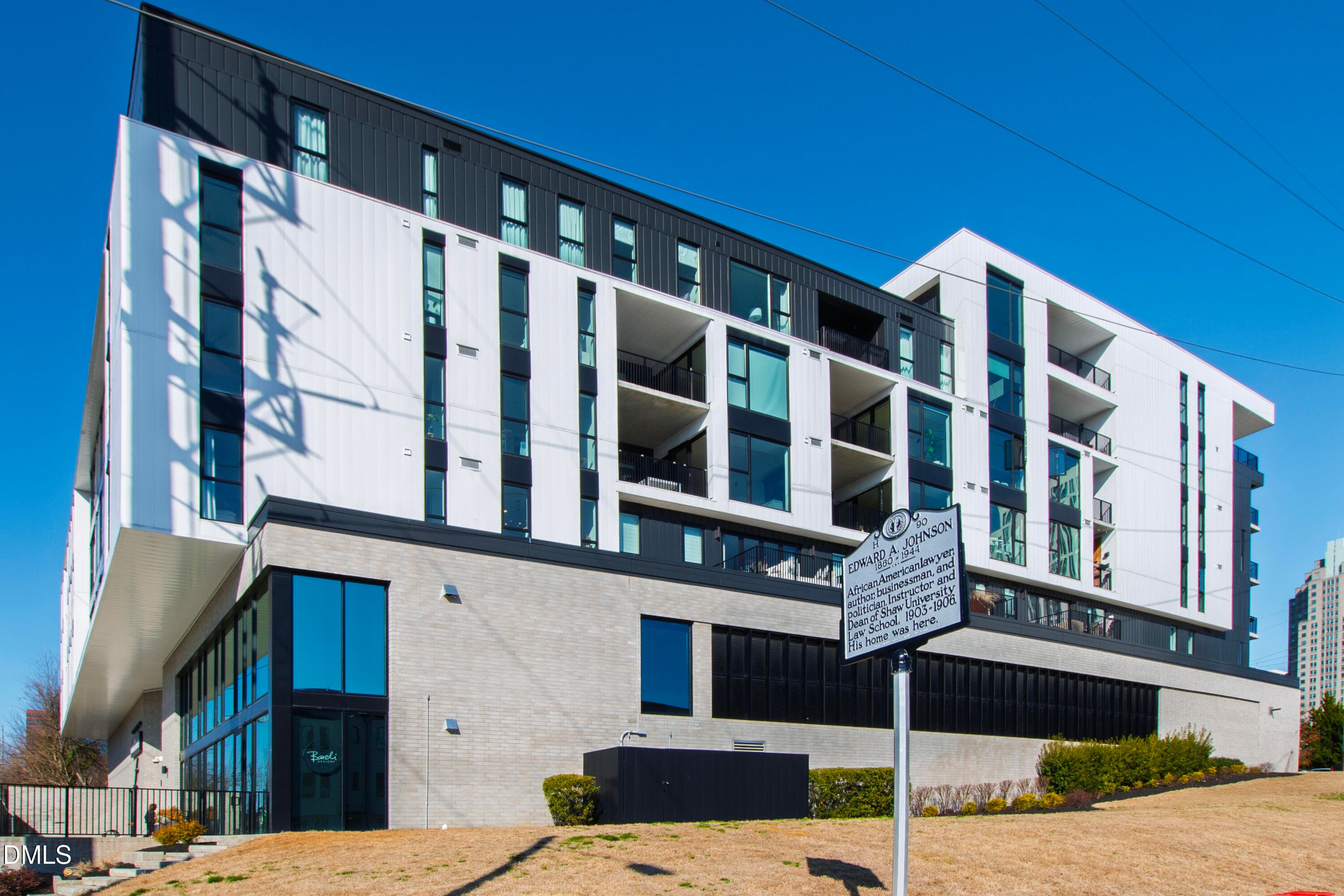 West Street (62) - 523 S West Street 311, Raleigh, NC 27601, Raleigh