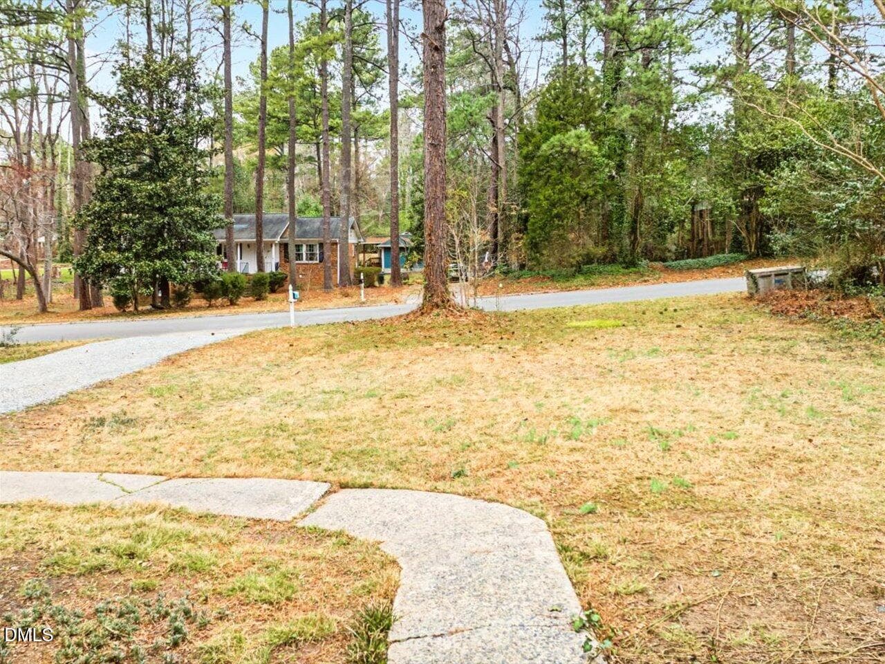 08-Front Yard - 103 Yorktown Drive, Chapel Hill, NC 27516, Chapel Hill