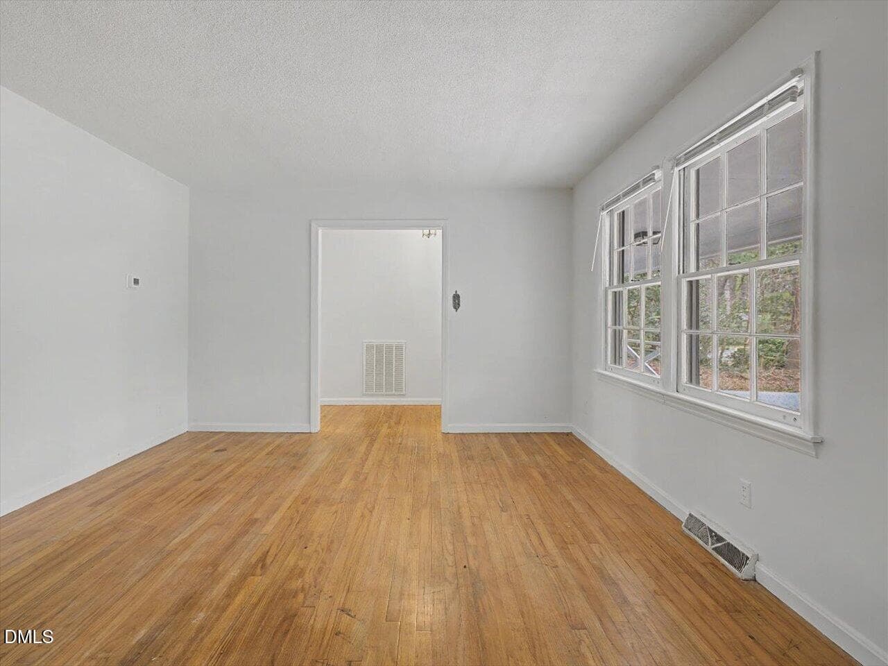12-Living Room - 103 Yorktown Drive, Chapel Hill, NC 27516, Chapel Hill