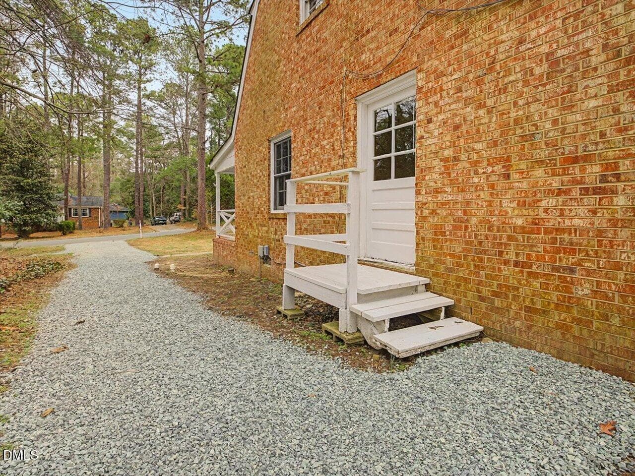 34-Side Entry - 103 Yorktown Drive, Chapel Hill, NC 27516, Chapel Hill