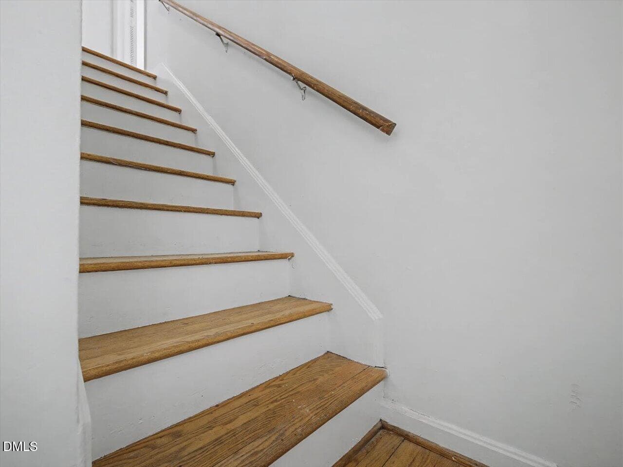 38-Staircase - 103 Yorktown Drive, Chapel Hill, NC 27516, Chapel Hill