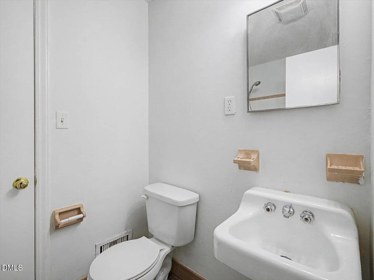 44-Bathroom - Hall - 103 Yorktown Drive, Chapel Hill, NC 27516, Chapel Hill