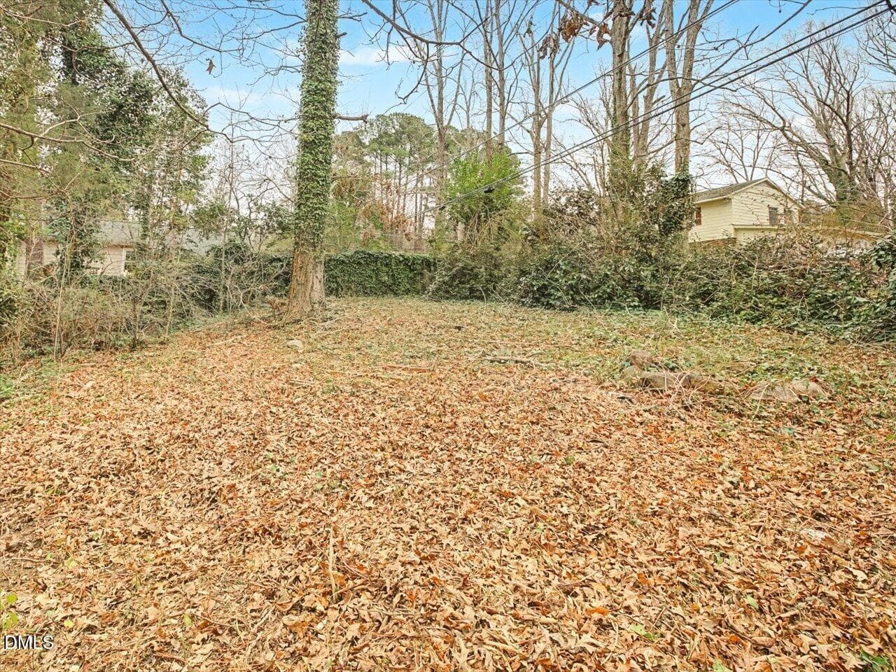 56-Upper Yard - 103 Yorktown Drive, Chapel Hill, NC 27516, Chapel Hill