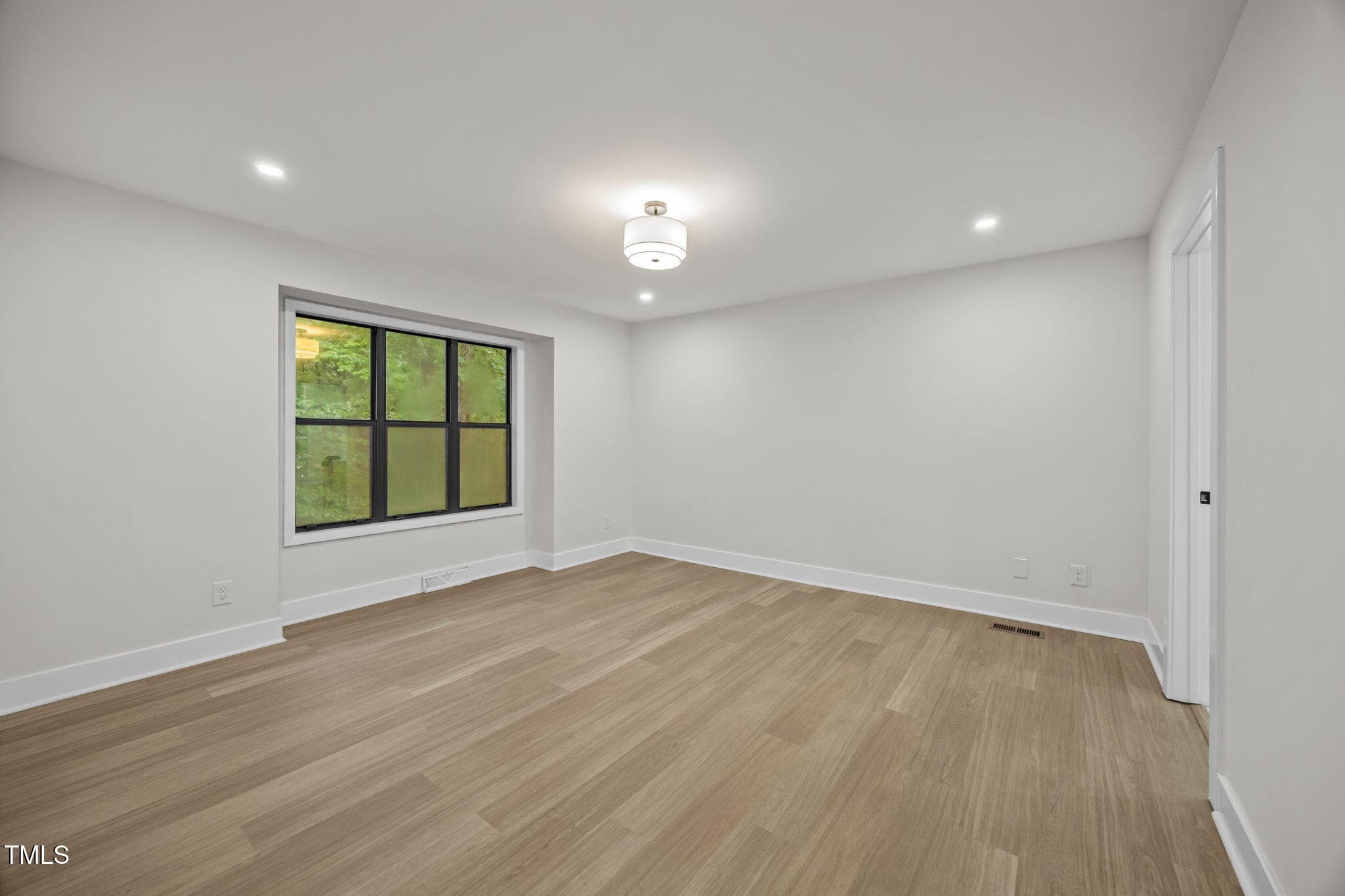 27-web-or-mls-IMG_3524 - 7820 Harbor Drive, Raleigh, NC 27615, Raleigh