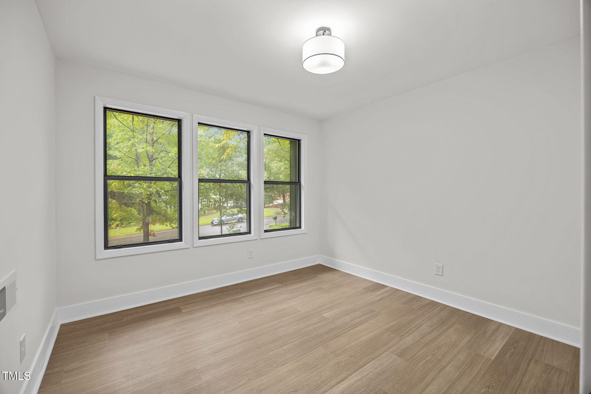 34-web-or-mls-IMG_3545 - 7820 Harbor Drive, Raleigh, NC 27615, Raleigh