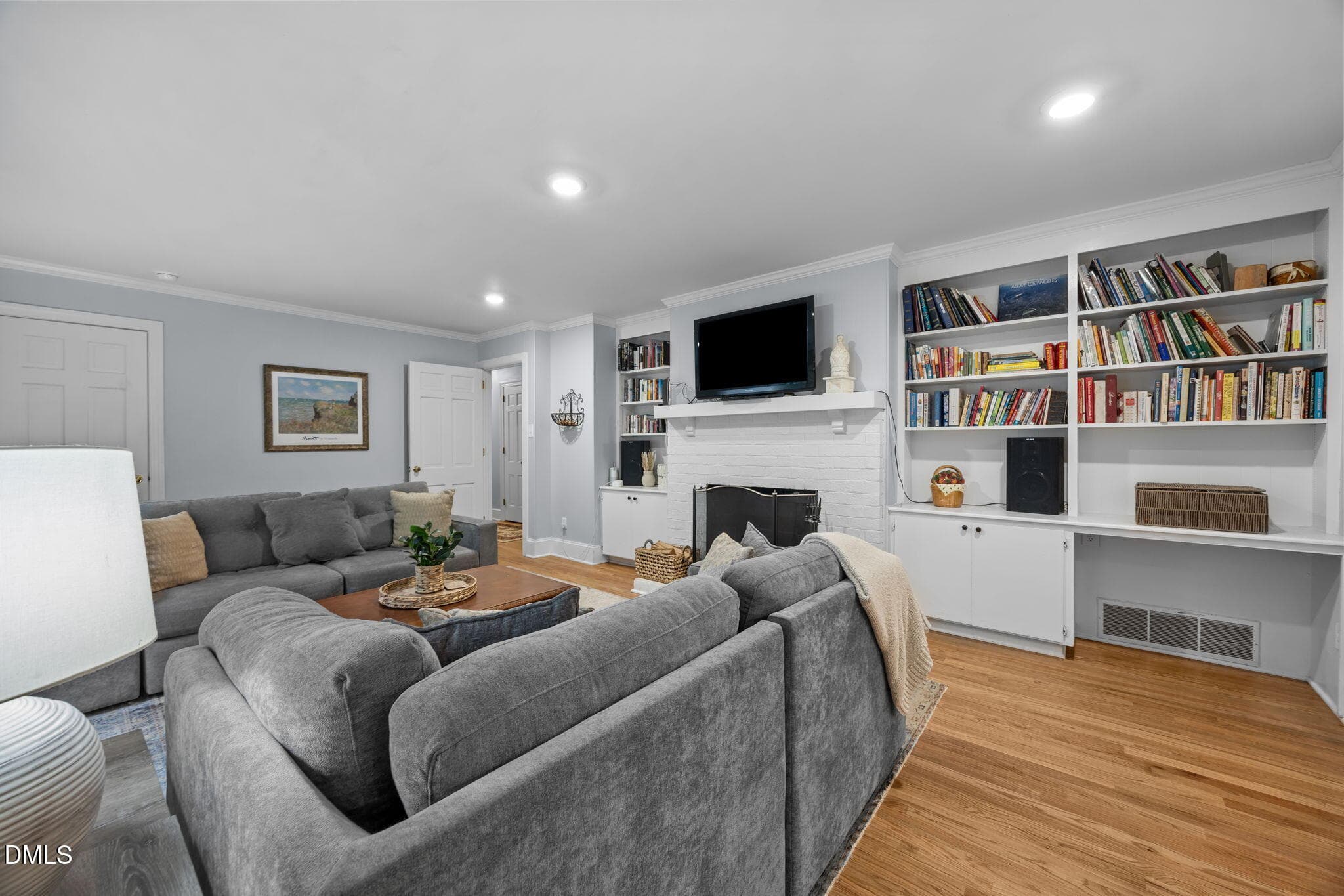 26-web-or-mls-IMG_1706 - 4902 Carteret Drive, Raleigh, NC 27612, Raleigh
