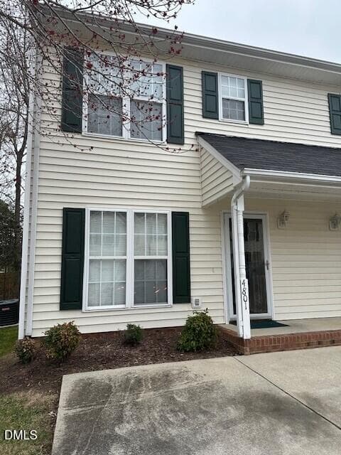 4801 Tanglewood Oaks Street, Raleigh, NC 27610