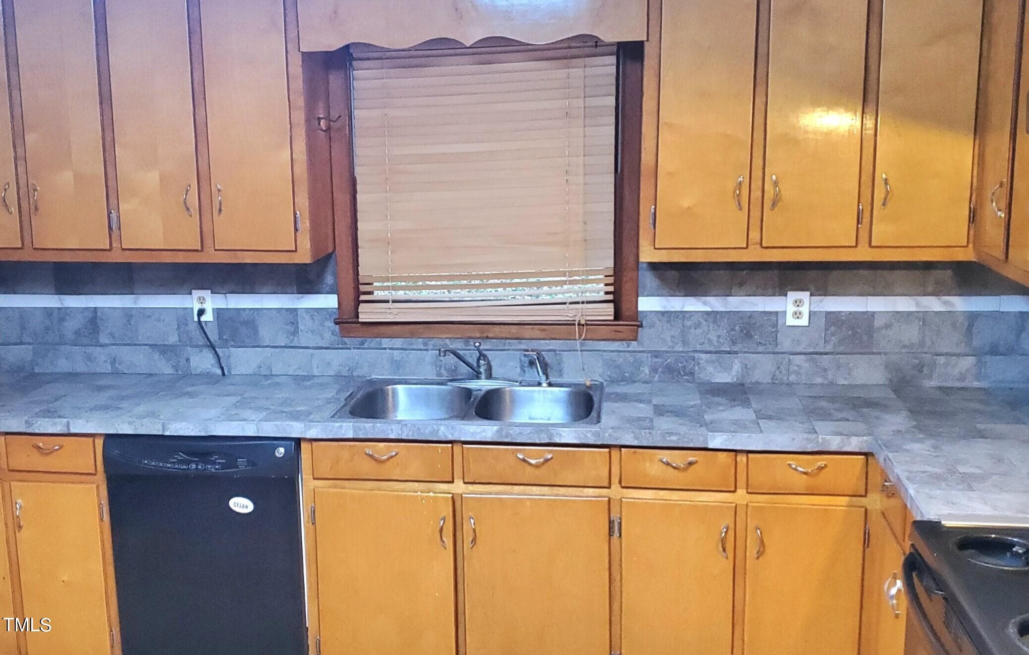Kitchen - 323 Ranch Farm Road, Raleigh, NC 27603, Raleigh
