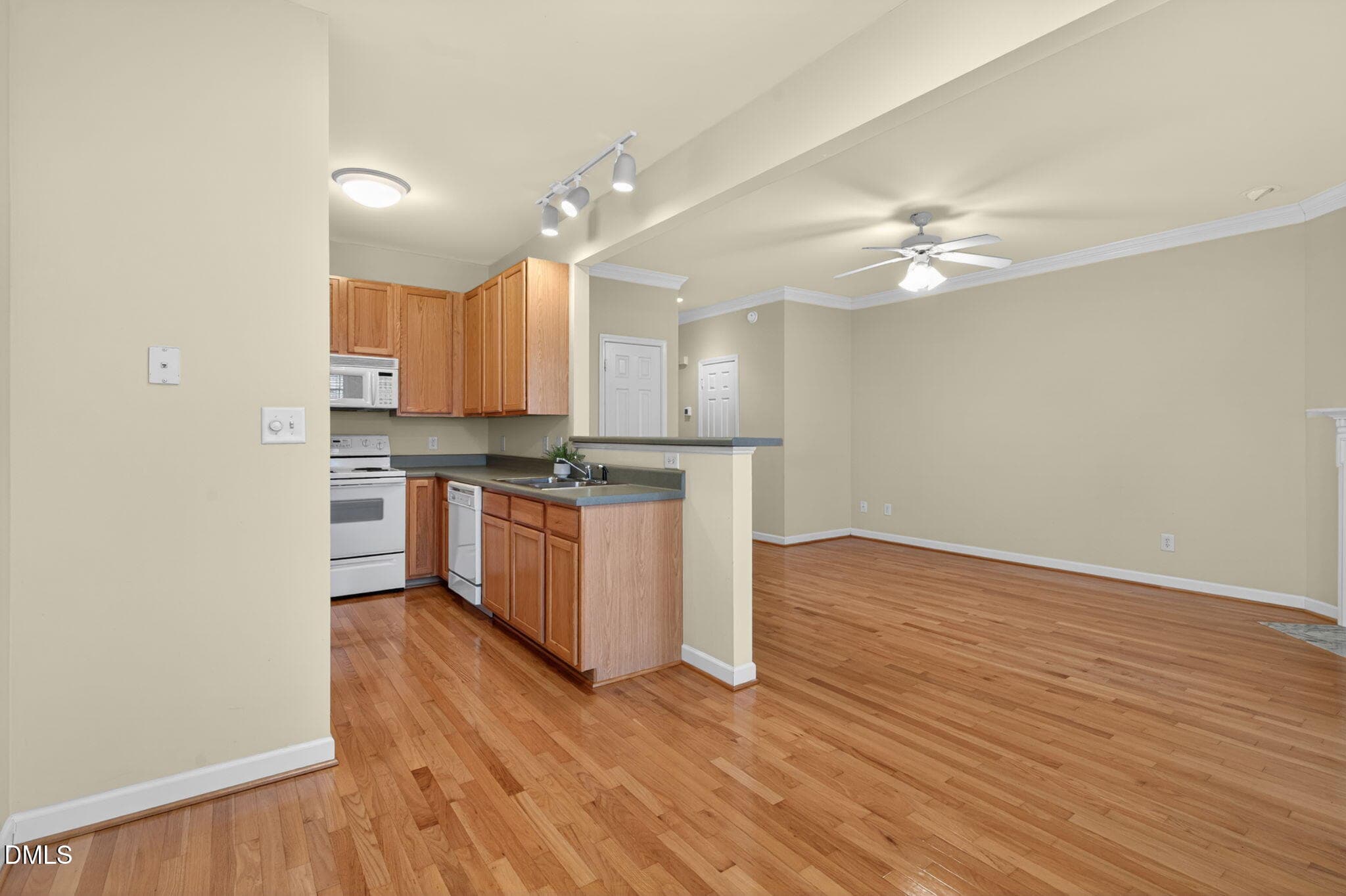 13-web-or-mls-4609-asterwood-drive-ralei - 4609 Asterwood Drive, Raleigh, NC 27606, Raleigh