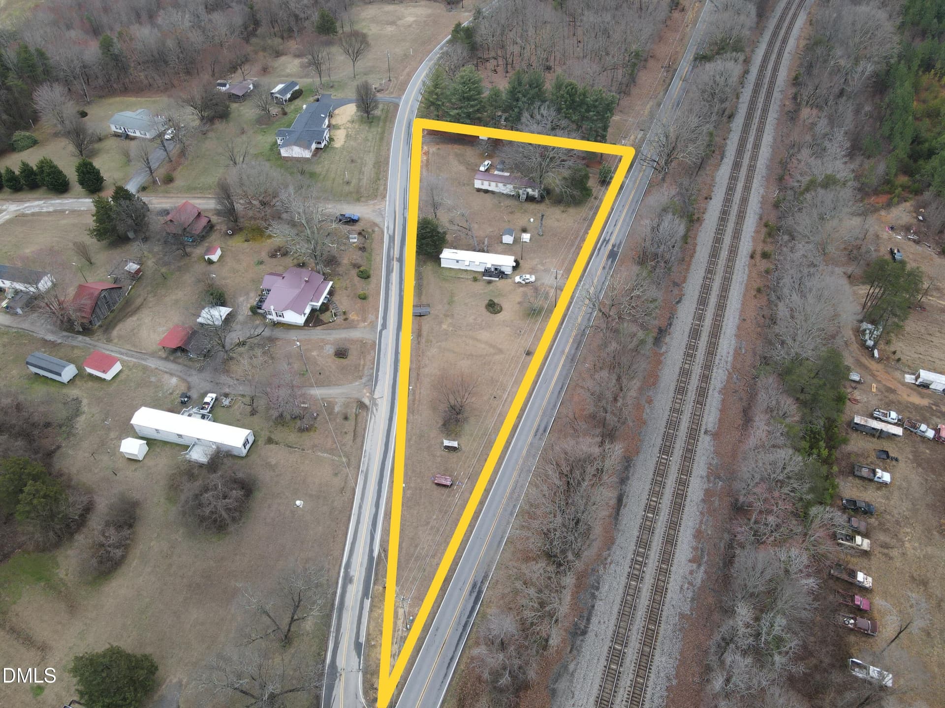 96 Pelham Loop Rd, Pelham, NC 27311