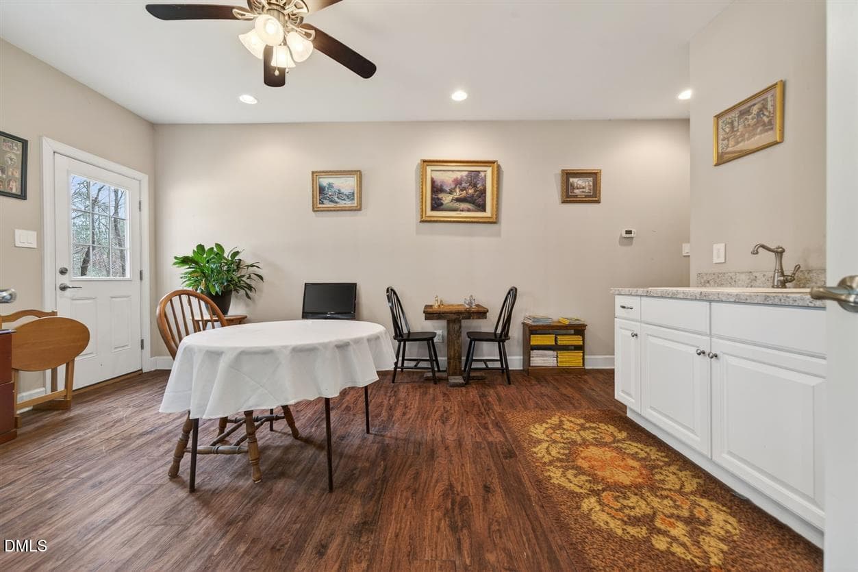 bed 3/in law suite - 304 Stallings Road, Durham, NC 27703, Durham