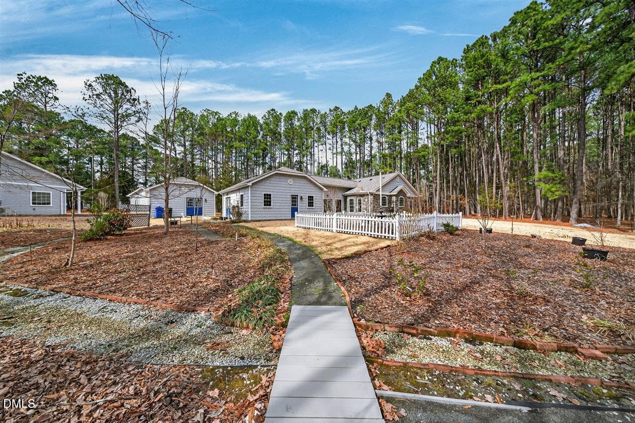 93-web-or-mls-304 Stallings-104 - 304 Stallings Road, Durham, NC 27703, Durham