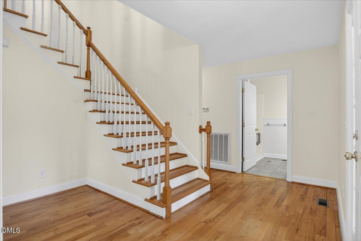 Front Entry stairs - 4098 Charlie Harris Road, Oxford, NC 27565