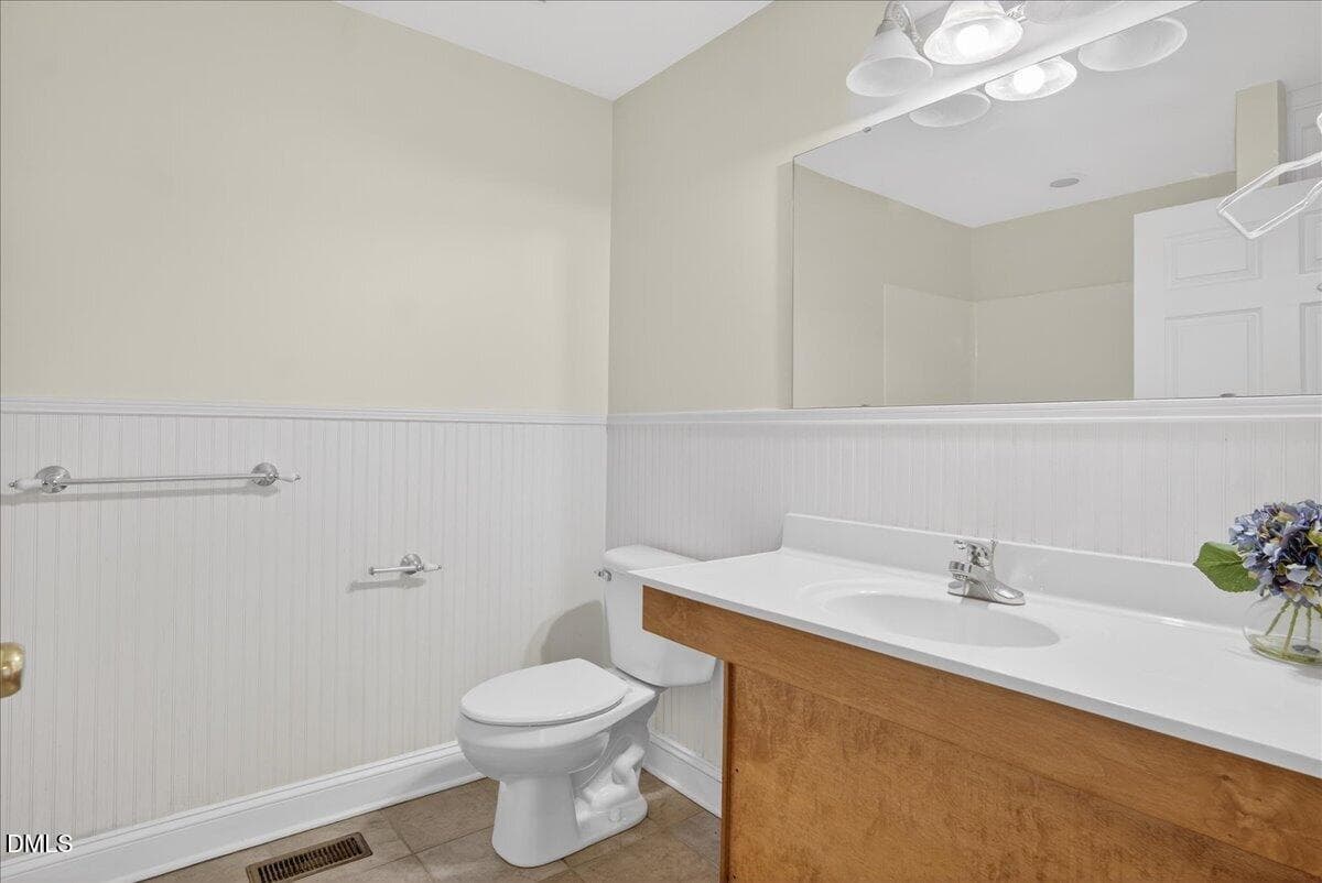1st floor Bath - 4098 Charlie Harris Road, Oxford, NC 27565