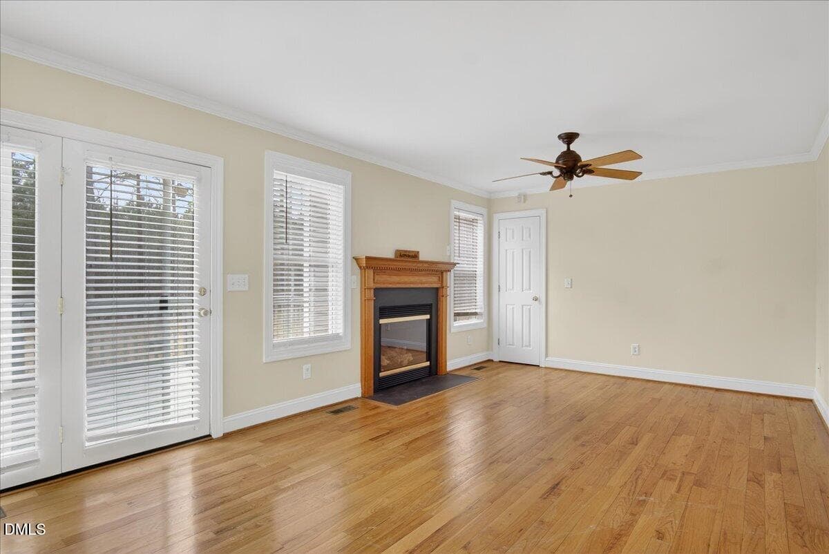 Family Room - 4098 Charlie Harris Road, Oxford, NC 27565