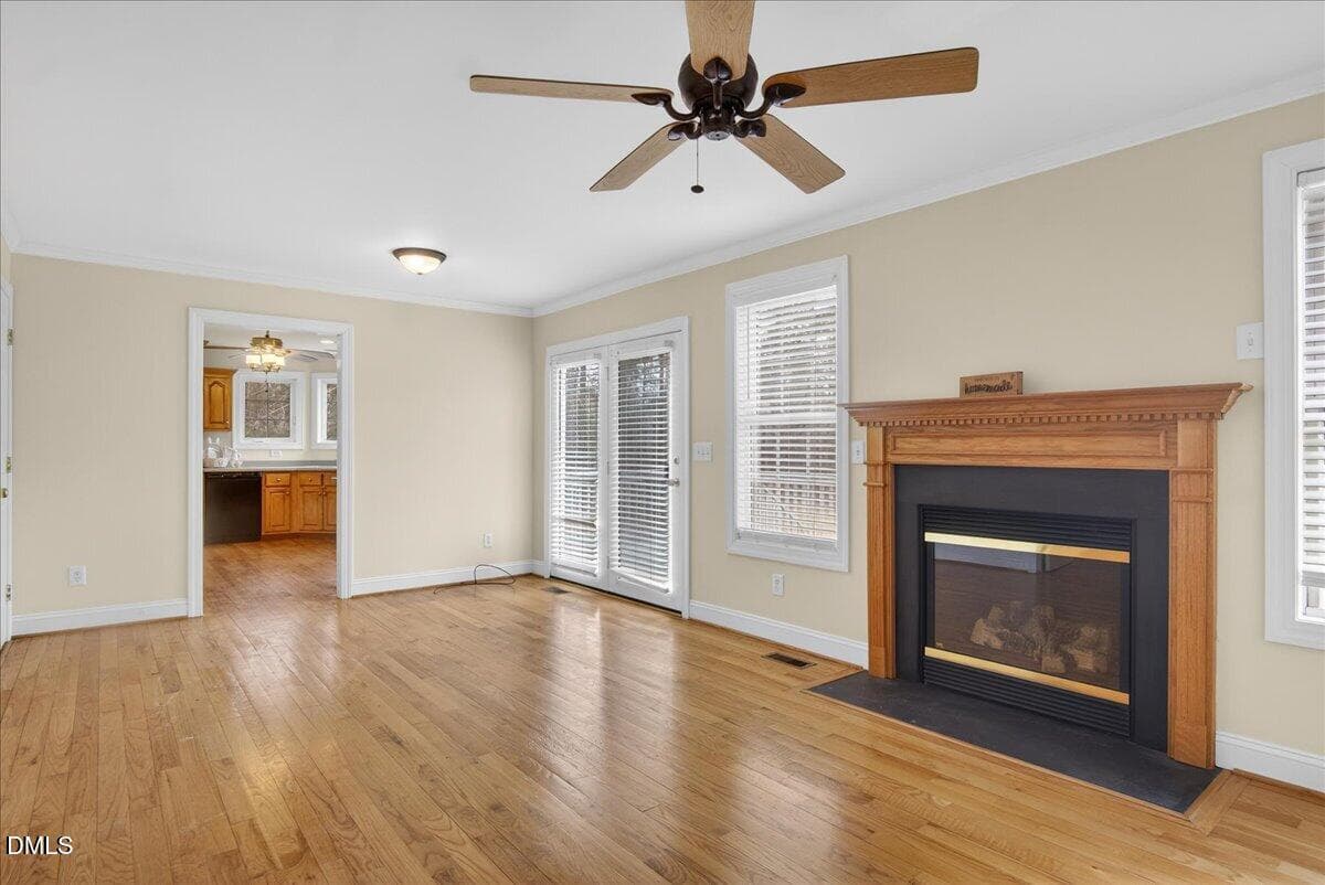 Family room - 4098 Charlie Harris Road, Oxford, NC 27565