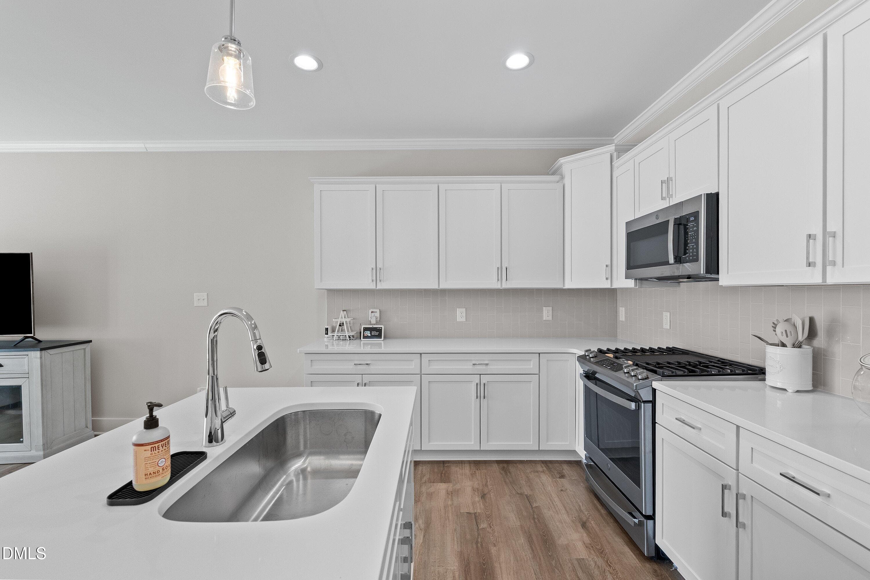 14-718 Jamescroft_8855 - 718 Jamescroft Way, Rolesville, NC 27571