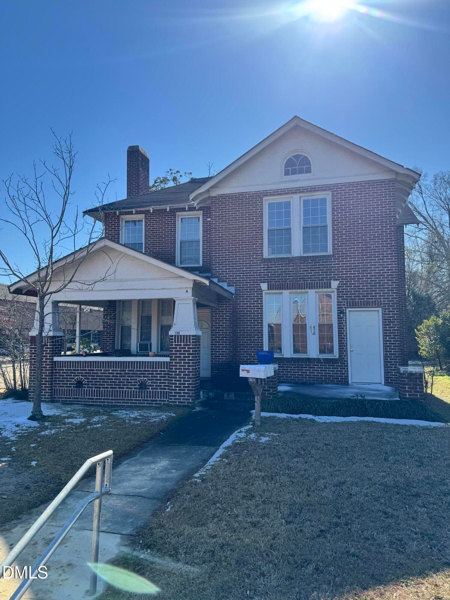 IMG_3343 - 1301 Dickinson Avenue, Greenville, NC 27834