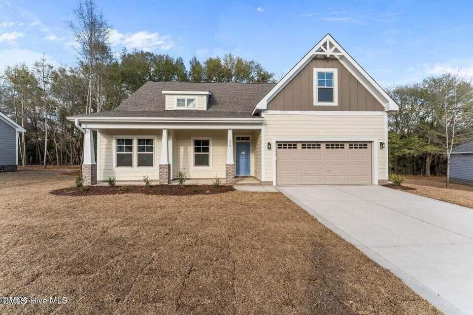229 Telluride Court, Aberdeen, NC 28315