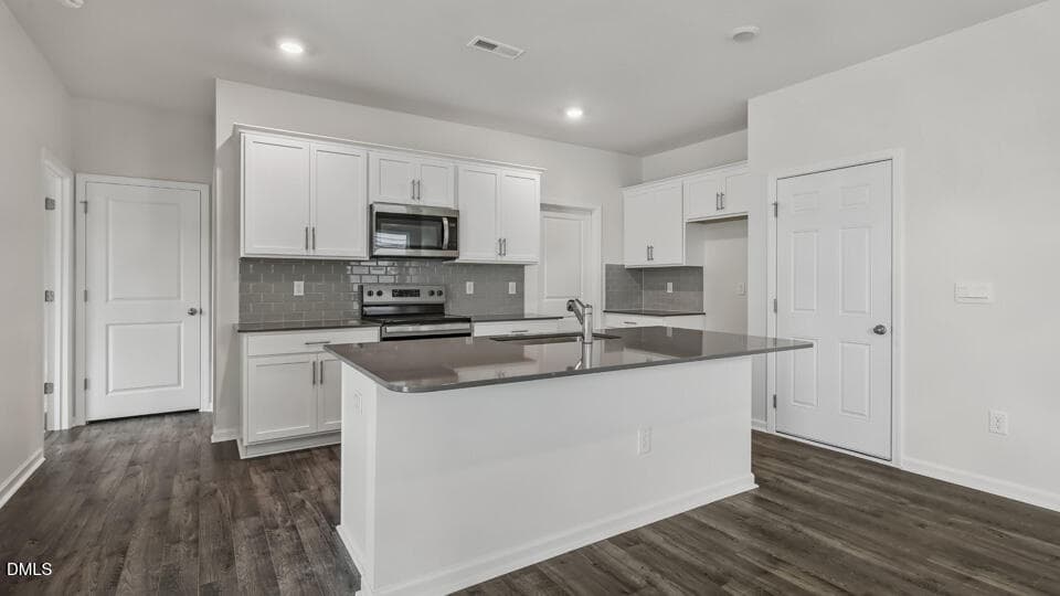 Kitchen - 289 Chapel Street, Fuquay Varina, NC 27526, Fuquay Varina
