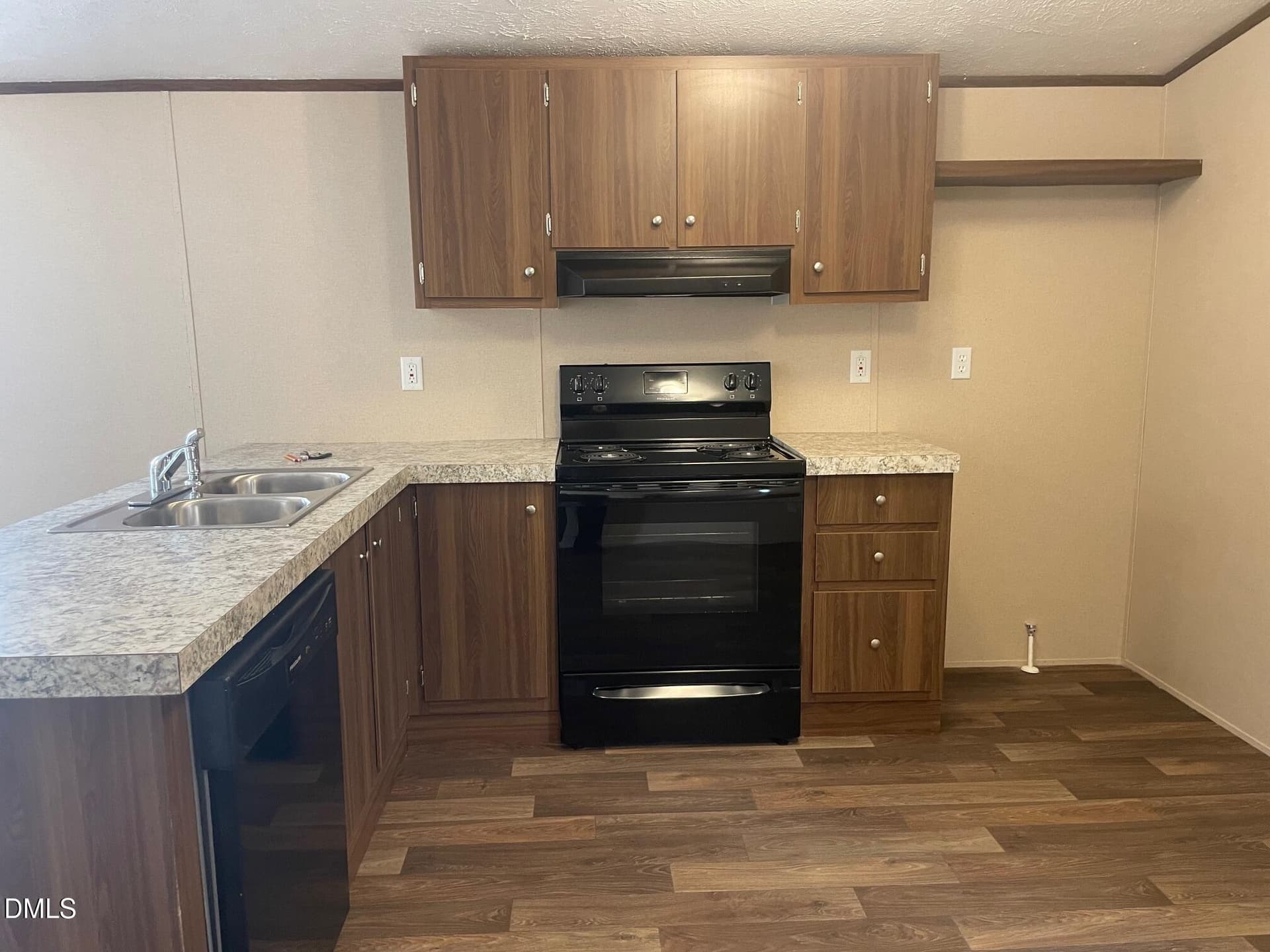 IMG_2656 - 104 Tysons Cove Unit Lt16, Willow Springs, NC 27592