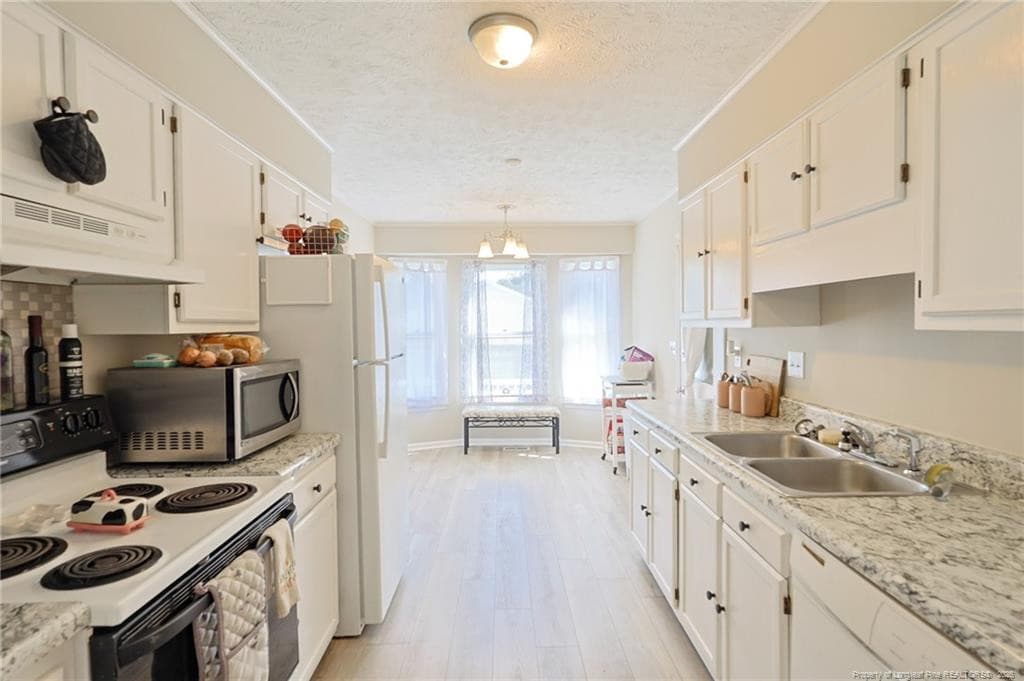 Photo 5 - 7001 Maracay Court, Fayetteville, NC 28314, Fayetteville