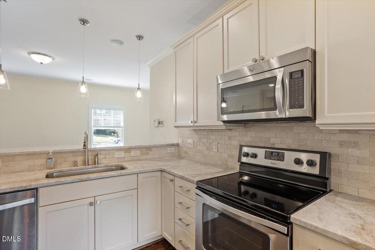 22-2718 Peachtree St [2818545]_22 - 2718 Peachtree Street, Raleigh, NC 27608, Raleigh