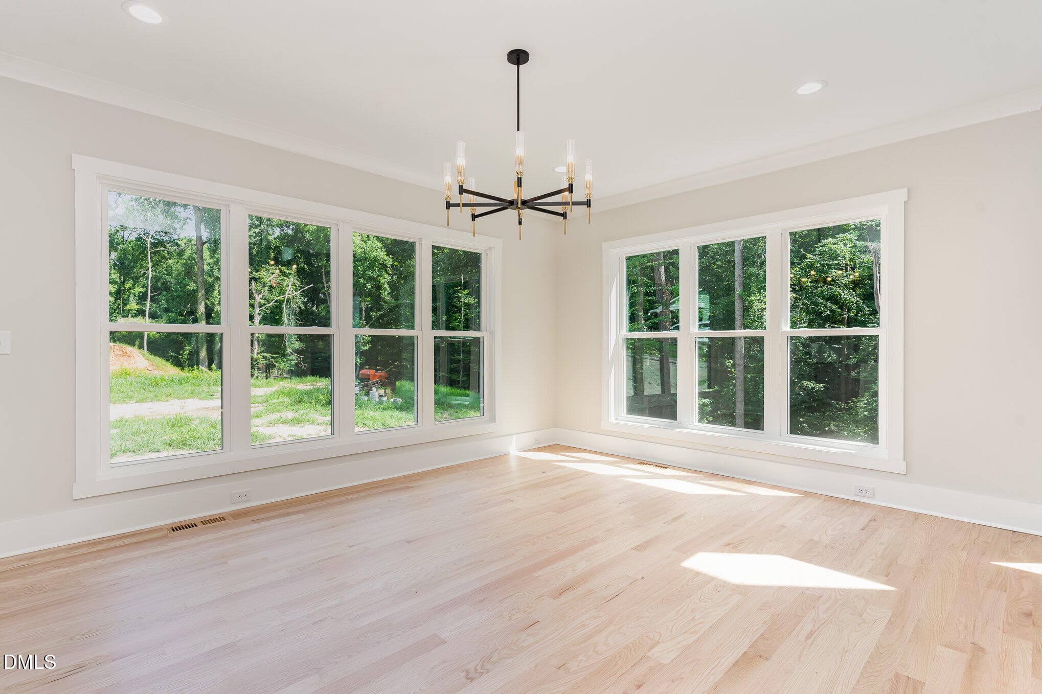 Dining Room - 301 W College Street, Louisburg, NC 27549, Louisburg