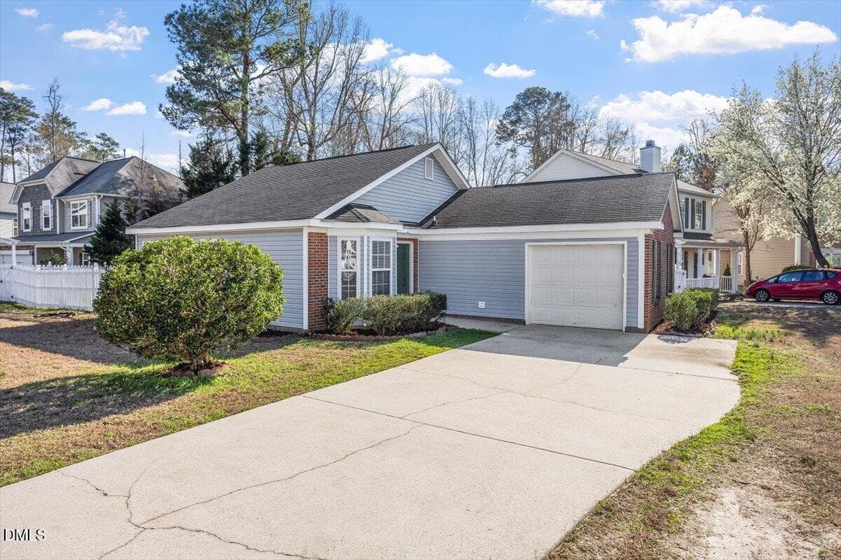 01-5212 Marthonna Way [2859595]_01 - 5212 Marthonna Way, Raleigh, NC 27616, Raleigh