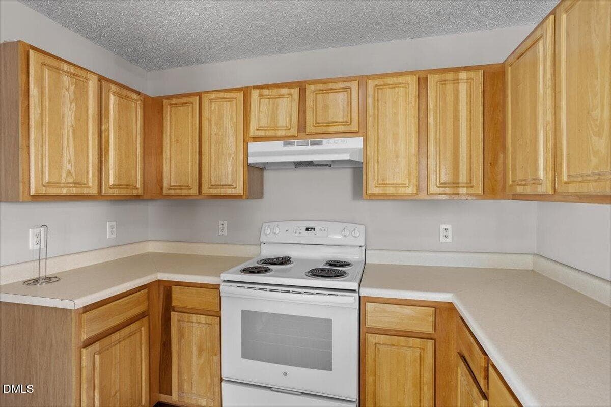 18-5212 Marthonna Way [2859595]_18 - 5212 Marthonna Way, Raleigh, NC 27616, Raleigh