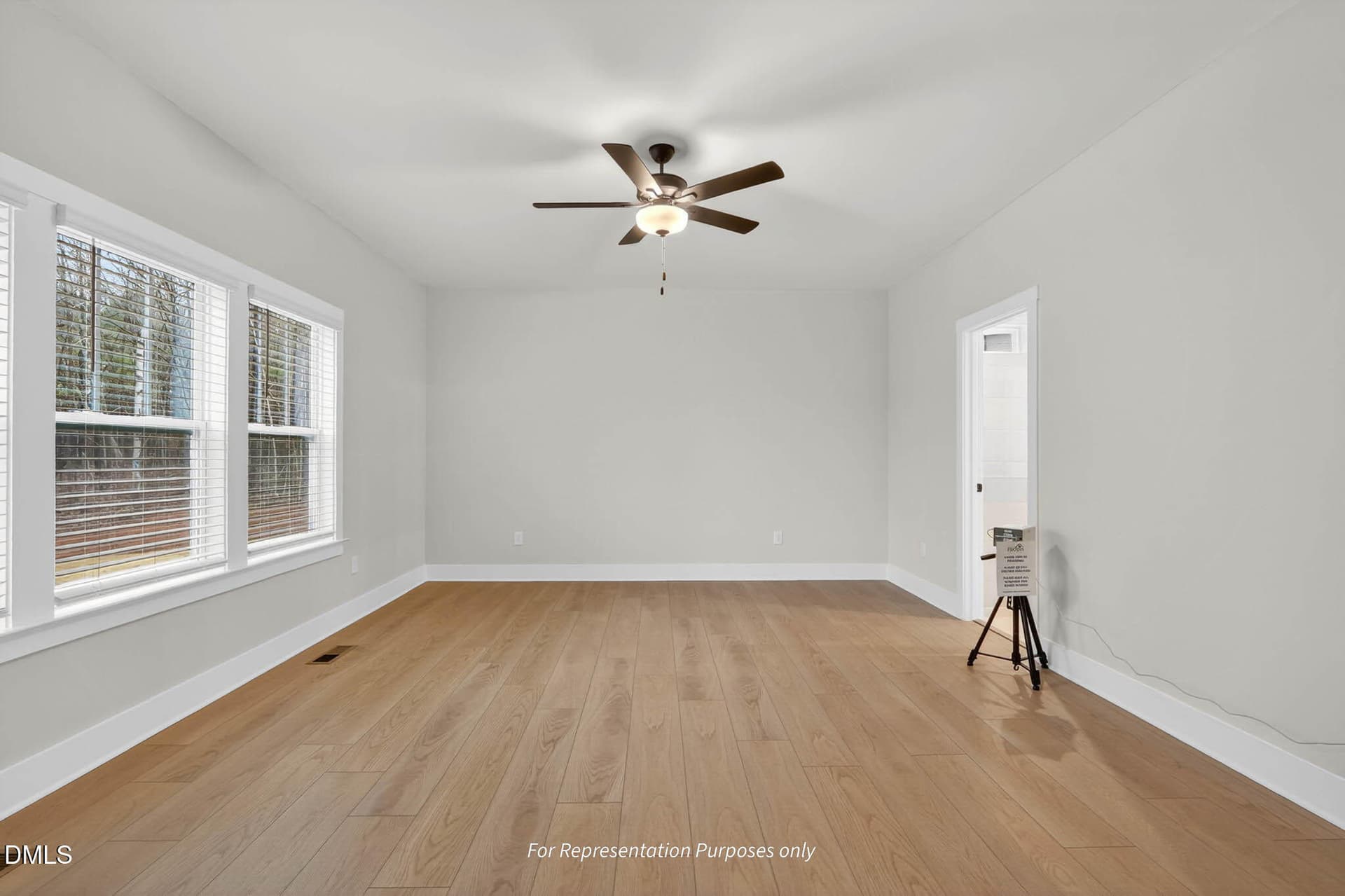 Raleigh Farmhouse Side Load-28 - 175 Isabelle Valley Drive, Zebulon, NC 27597