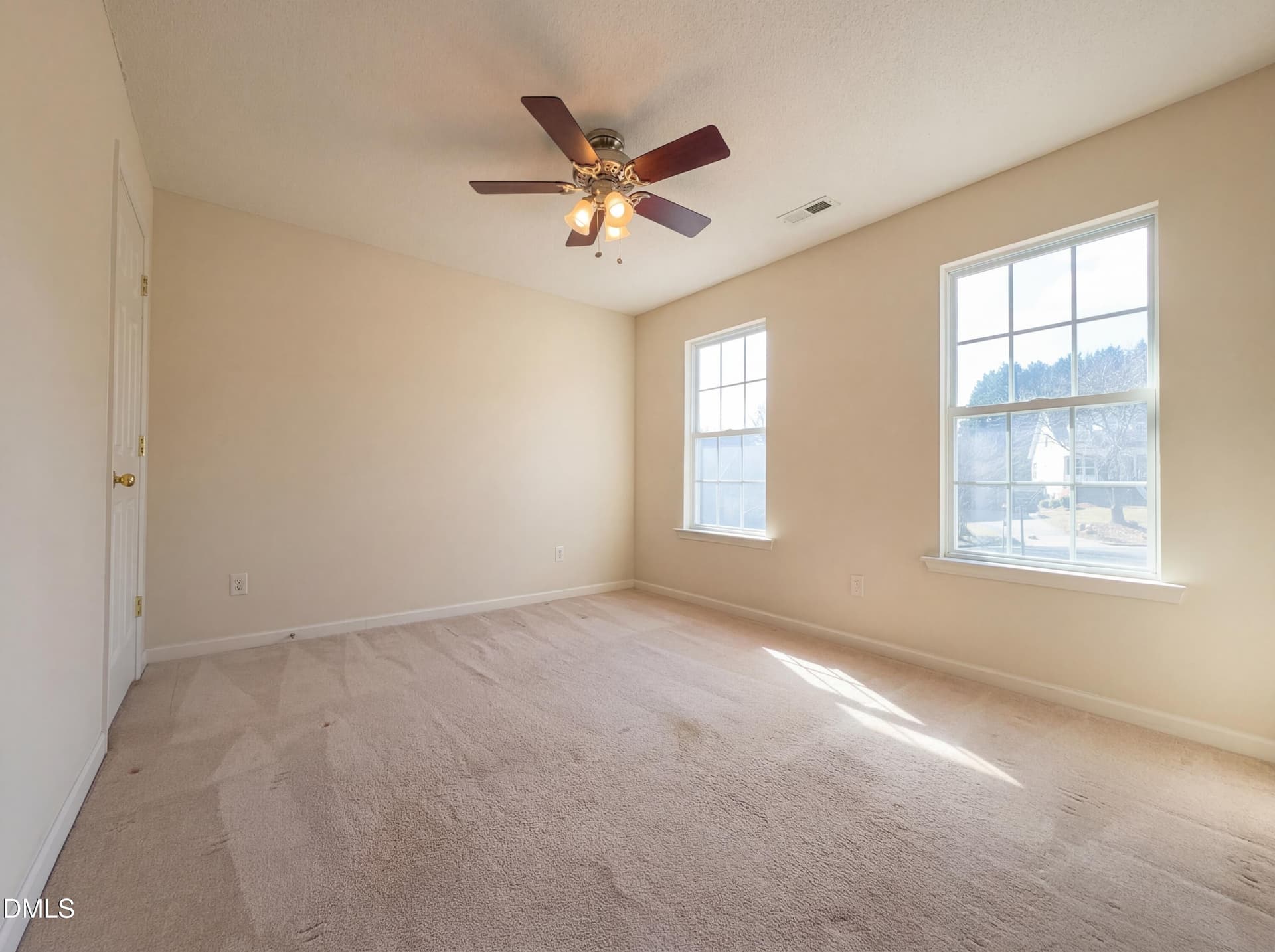 listing_3 - 504 Ledyard Court, Wake Forest, NC 27587